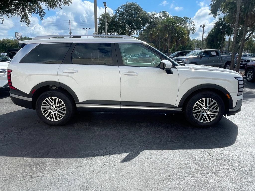 Used 2026 Hyundai Palisade SEL FWD image 7