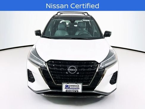 Certified 2023 Nissan Kicks SR w/ SR Premium Package image 2
