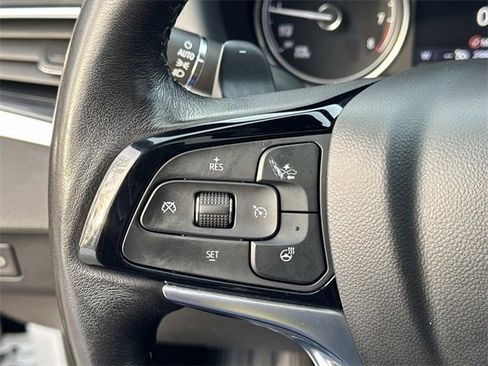 Used 2023 Buick Enclave Essence w/ Experience Buick Package image 26