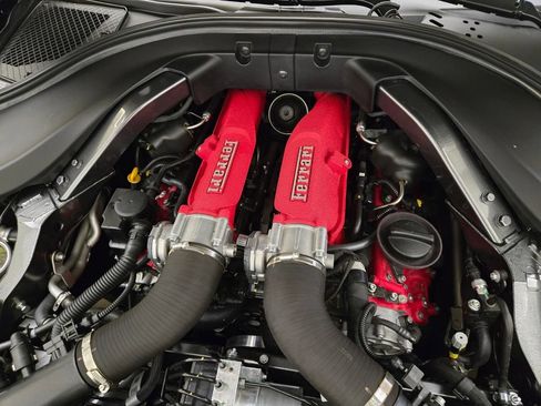 Used 2023 Ferrari Roma RWD image 30