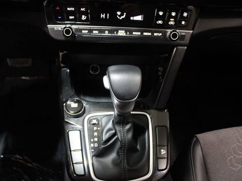 Used 2024 Kia Seltos S image 28