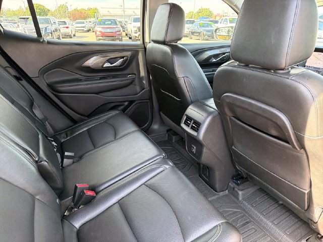 Used 2023 GMC Terrain SLT w/ Infotainment Package II FWD image 27