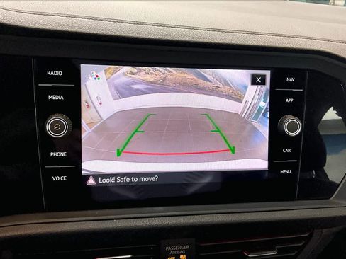 Used 2022 Volkswagen Jetta SEL image 28