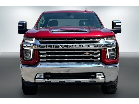 Used 2022 Chevrolet Silverado 3500 LTZ AWD/4WD image 2