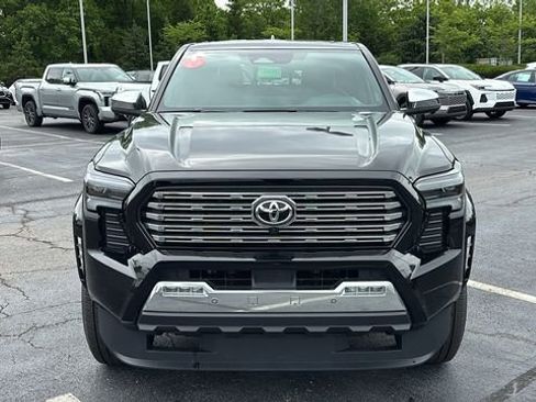 New 2025 Toyota Tacoma Limited AWD/4WD image 8