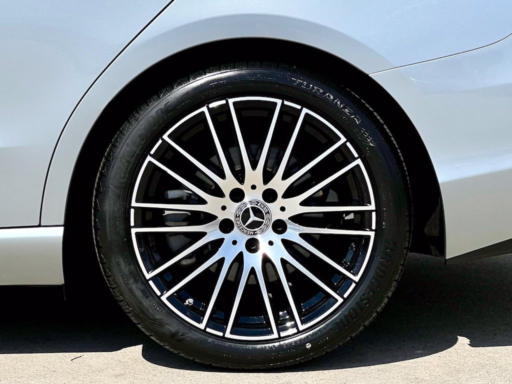 Certified 2023 Mercedes-Benz C 300 4MATIC Sedan image 15