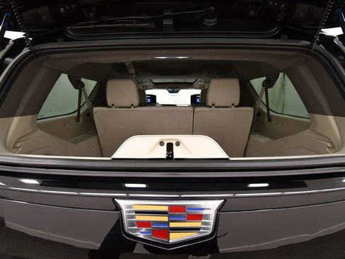 Used 2024 Cadillac Escalade ESV Sport Platinum AWD/4WD image 8