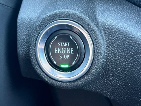 Certified 2023 Chevrolet TrailBlazer LT AWD/4WD image 31
