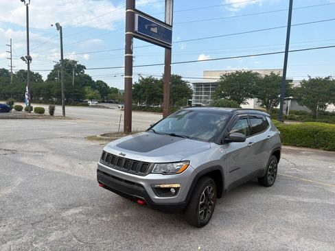 Used 2020 Jeep Compass Trailhawk AWD/4WD image 1