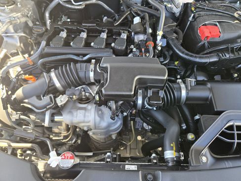 Certified 2025 Acura ADX AWD image 32