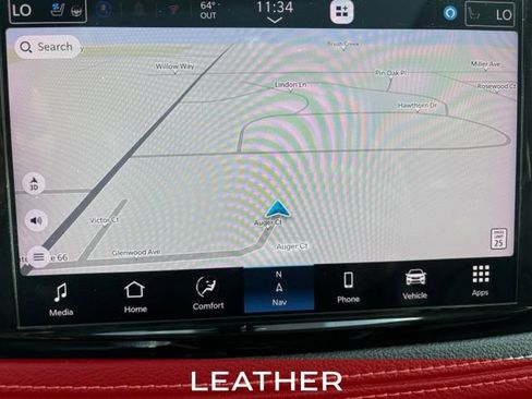 Used 2023 Chrysler Pacifica Limited FWD image 5