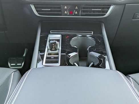 New 2026 Volkswagen Atlas SEL Premium R-Line AWD/4WD image 23