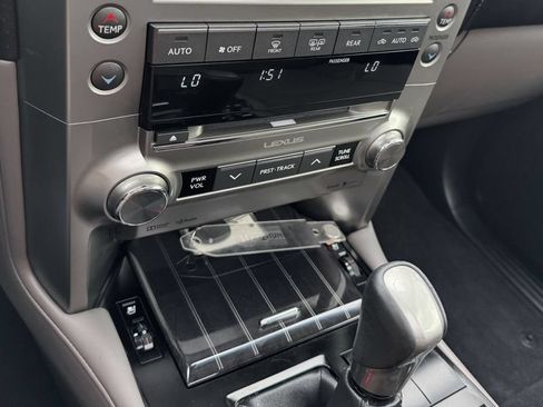 Used 2020 Lexus GX 460 Premium AWD/4WD image 23