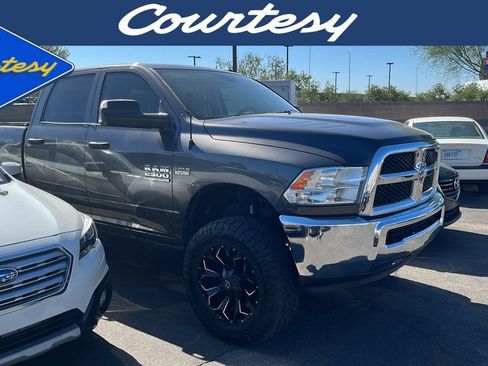 Used 2015 RAM 2500 Tradesman w/ Chrome Appearance Group AWD/4WD image 1