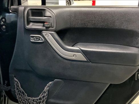 Used 2015 Jeep Wrangler Unlimited Sport w/ Quick Order Package 24S image 23