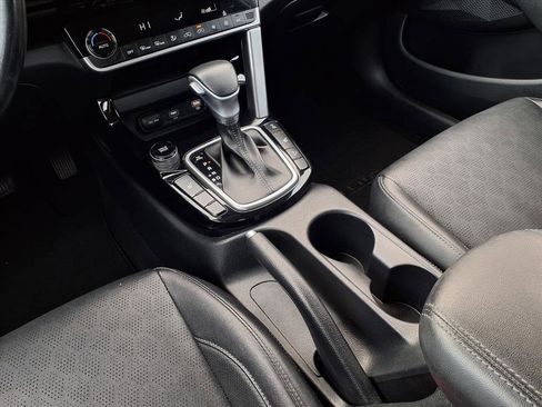 Used 2021 Kia Seltos EX image 16