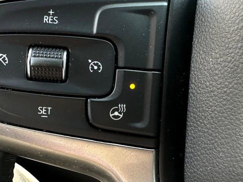 Used 2021 Chevrolet Silverado 1500 LT image 22