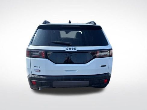 New 2026 Jeep Cherokee Overland image 7