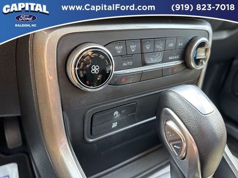 Used 2020 Ford EcoSport SE image 30