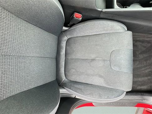 Used 2019 Hyundai Santa Fe SEL image 22