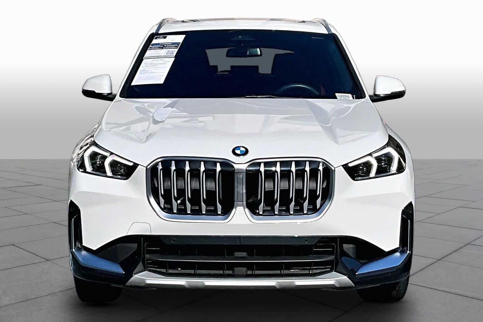Used 2025 BMW X1 xDrive28i w/ Convenience Package AWD/4WD image 10