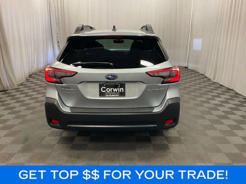 Used 2025 Subaru Outback Premium w/ Popular Package #1A AWD/4WD image 3
