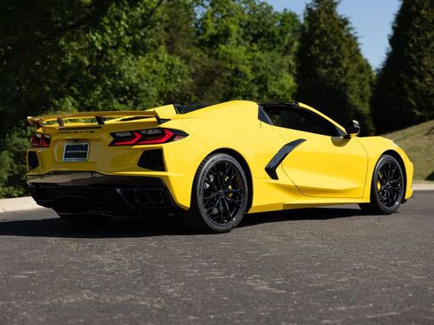 Used 2026 Chevrolet Corvette Stingray Premium Conv w/ Z51 Performance Package image 7