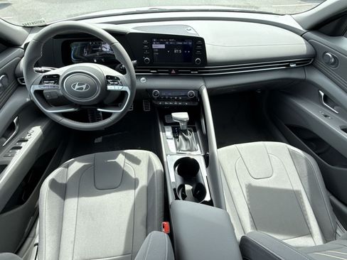 New 2026 Hyundai Elantra SEL Sport Premium FWD image 23
