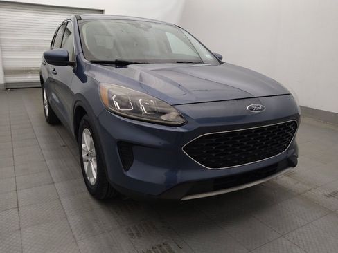 Used 2020 Ford Escape SE FWD image 13