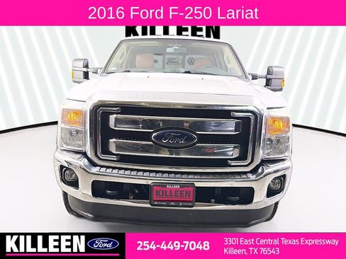 Used 2016 Ford F250 Lariat w/ Lariat Interior Package image 2