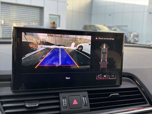 Used 2022 Audi Q5 2.0T Premium image 29