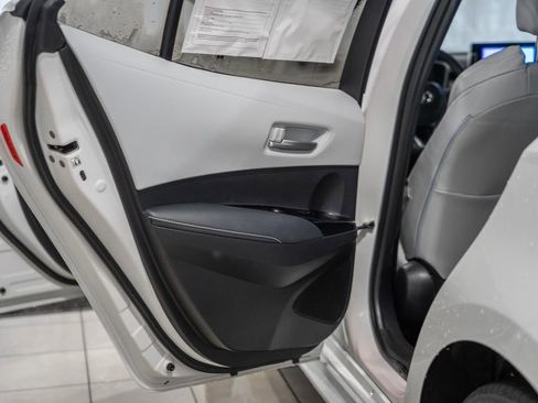 Used 2023 Toyota Corolla XSE image 33