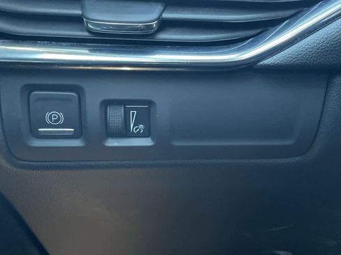 Certified 2023 Cadillac XT4 Premium Luxury w/ Cold Weather Package image 30