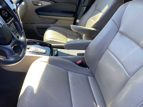 Used 2019 Honda Pilot Touring image 27