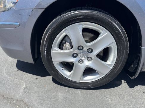 Used 2005 Acura RL AWD/4WD image 23