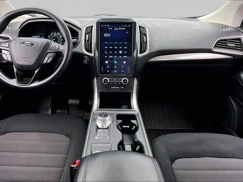 Used 2024 Ford Edge SE AWD/4WD image 16