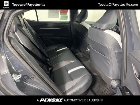 Used 2026 Toyota Camry SE w/ Convenience Package image 7