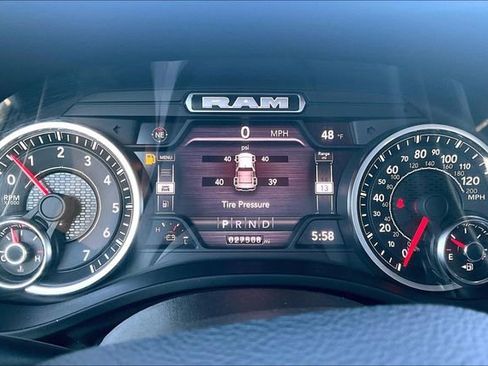 Used 2022 RAM 1500 Big Horn image 13
