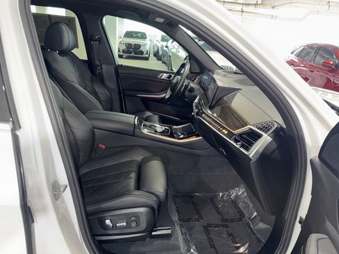 Used 2024 BMW X5 sDrive40i w/ Parking Assistance Package RWD image 10
