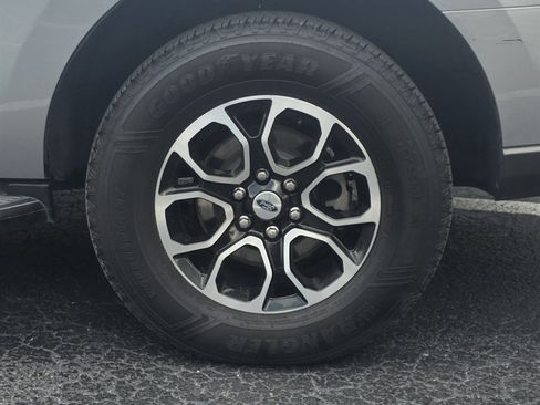 Used 2022 Ford Expedition XL AWD/4WD image 37