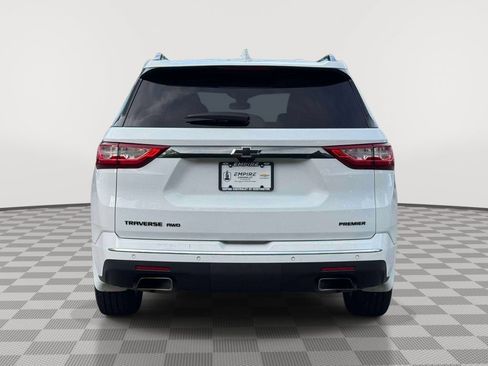Used 2019 Chevrolet Traverse Premier w/ LPO, Blackout Package AWD/4WD image 6