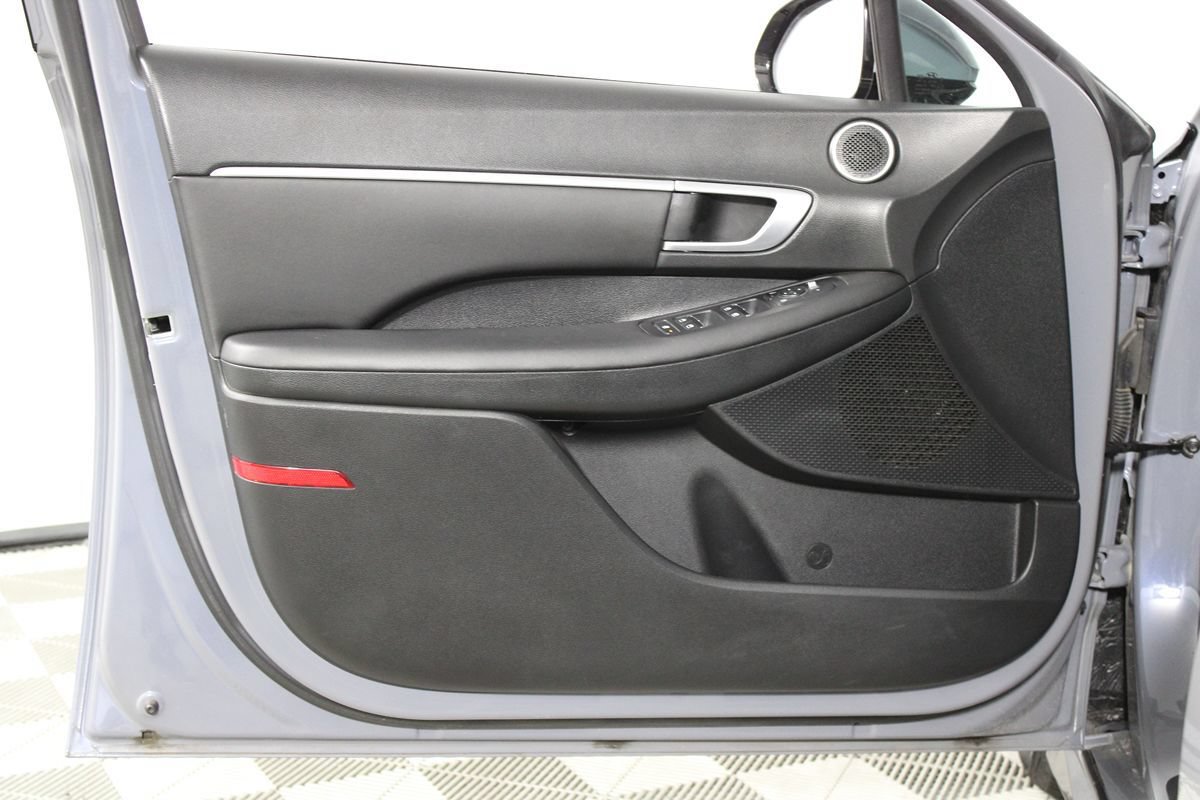 Used 2024 Hyundai Sonata SEL FWD image 5
