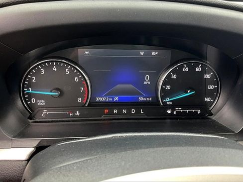 Used 2022 Ford Explorer XLT w/ Equipment Group 202A image 19