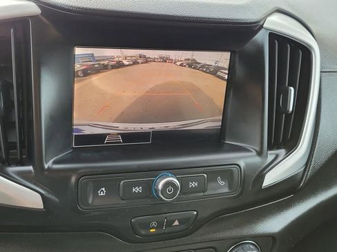 Used 2022 GMC Terrain SLE w/ Driver Convenience Package image 27