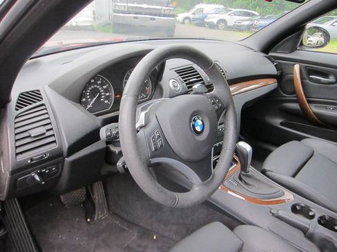 Used 2009 BMW 128i Convertible RWD image 8