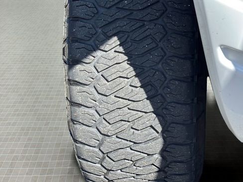 Used 2021 GMC Sierra 1500 SLT w/ SLT Premium Plus Package image 11