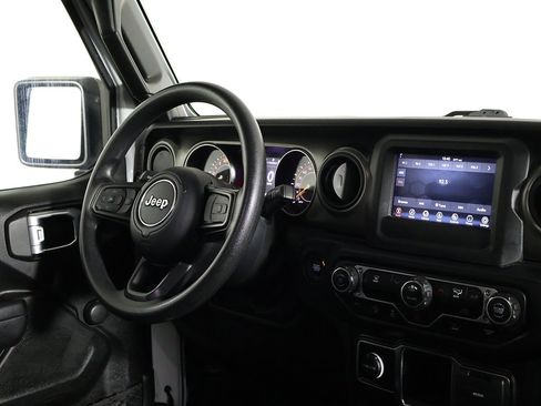 Used 2022 Jeep Wrangler Unlimited Sport image 28