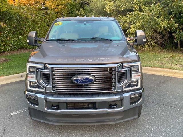 Used 2022 Ford F350 Lariat w/ Lariat Ultimate Package AWD/4WD image 2