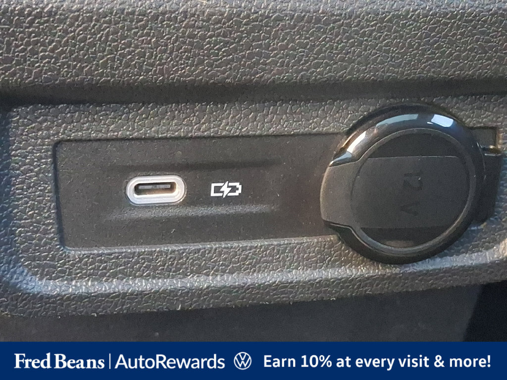 Certified 2024 Volkswagen Tiguan SE R-Line AWD/4WD image 14