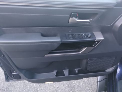 Used 2024 Toyota Tundra Limited image 10